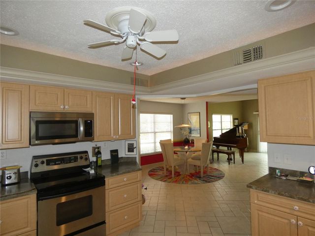7917 PINEGROVE COURT 1, Sarasota, FL 34238
