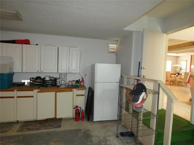 7917 PINEGROVE COURT 1, Sarasota, FL 34238