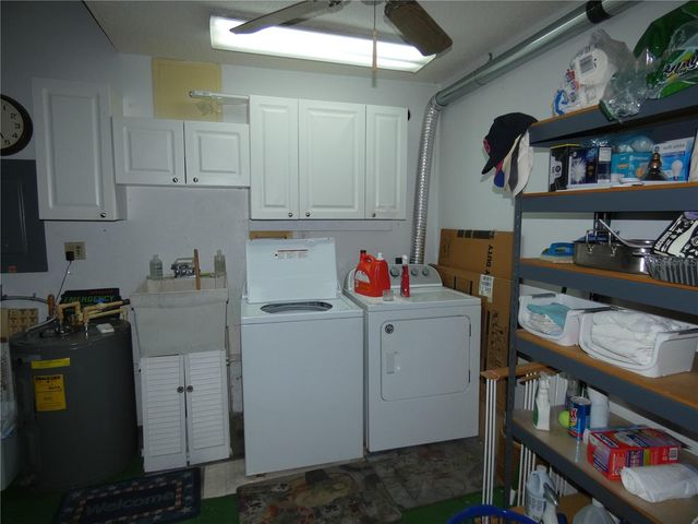 7917 PINEGROVE COURT 1, Sarasota, FL 34238
