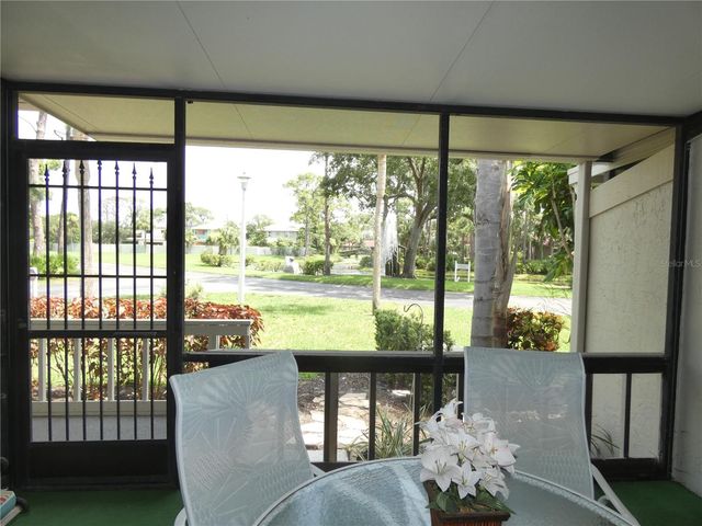 7917 PINEGROVE COURT 1, Sarasota, FL 34238