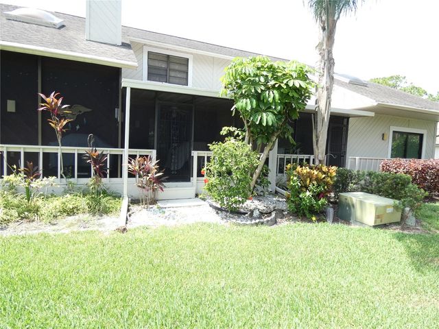 7917 PINEGROVE COURT 1, Sarasota, FL 34238