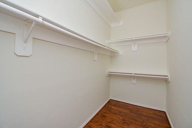 3815 Summerfield Drive, Pearland, TX 77584