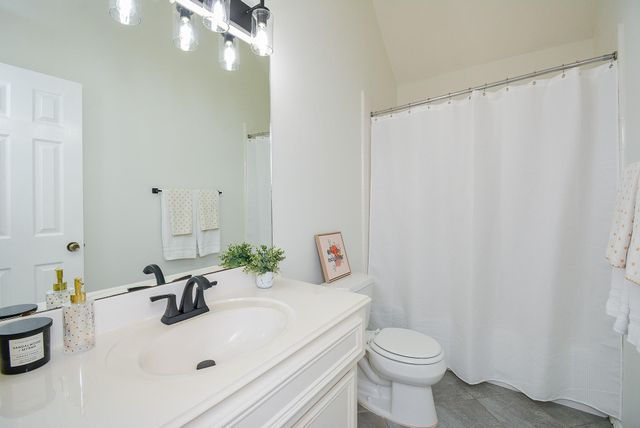 3815 Summerfield Drive, Pearland, TX 77584