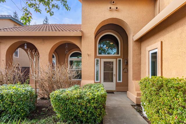 1214 Regina St, Rocklin, CA 95765