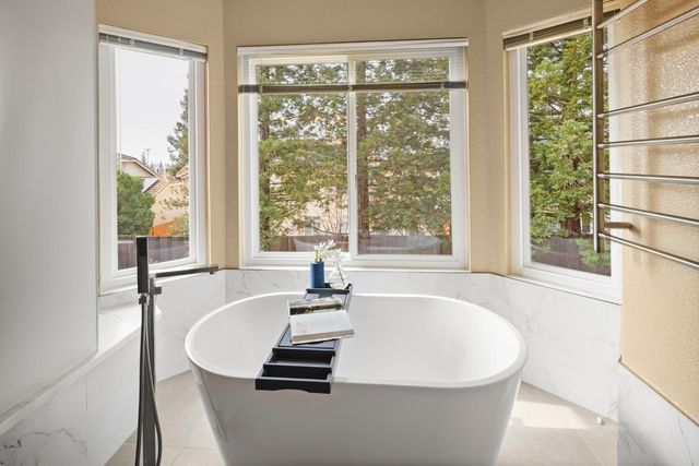 1214 Regina St, Rocklin, CA 95765