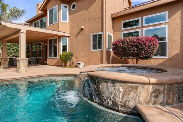 1214 Regina St, Rocklin, CA 95765