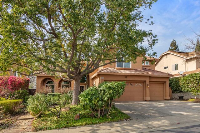 1214 Regina St, Rocklin, CA 95765