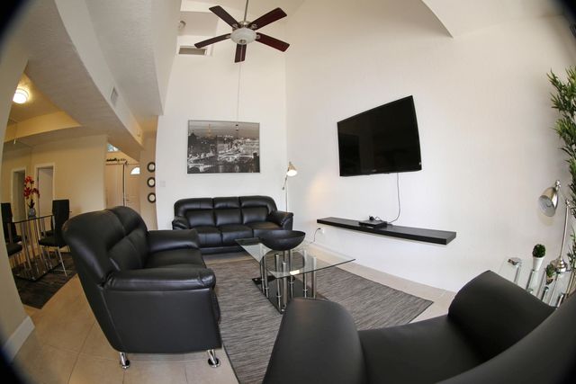 1265 The 12th Fairway, Wellington, FL 33414