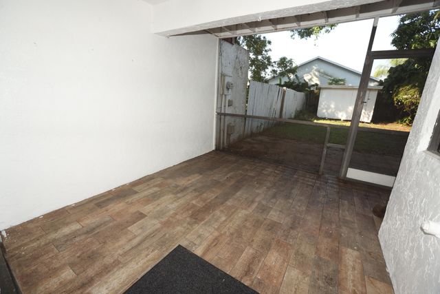 1265 The 12th Fairway, Wellington, FL 33414