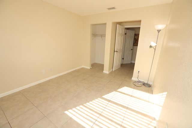 1265 The 12th Fairway, Wellington, FL 33414