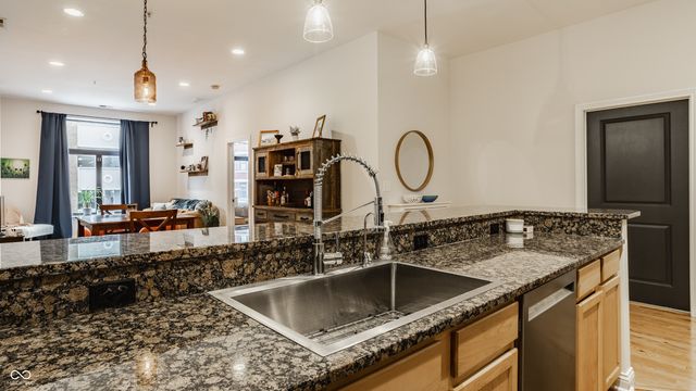 350 N Meridian Street A303, Indianapolis, IN 46204