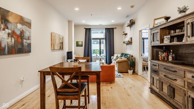 350 N Meridian Street A303, Indianapolis, IN 46204