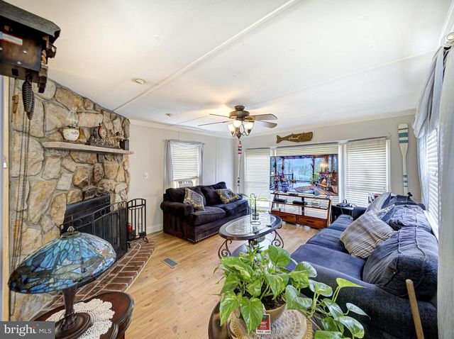 59 BAYSHORE MOBILE MNR, Hazlet, NJ 07730