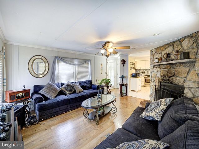 59 BAYSHORE MOBILE MNR, Hazlet, NJ 07730