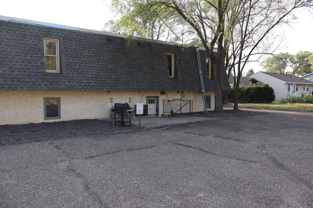 8729 Central Avenue NE, Blaine, MN 55434 — photo 5