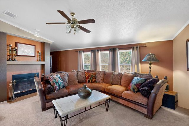 714 FLEETFOOT, Tijeras, NM 87059