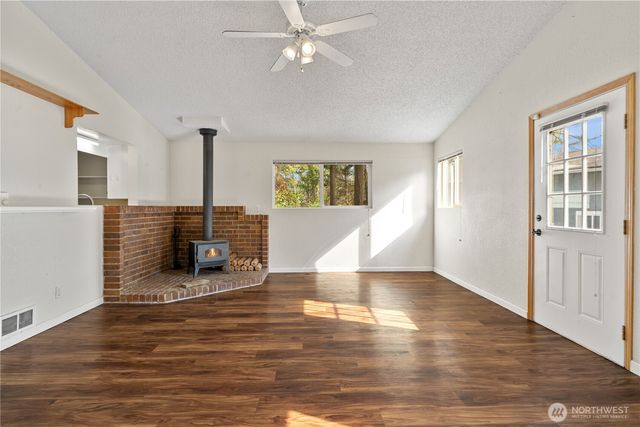 3615 Hunt Street, Gig Harbor, WA 98335