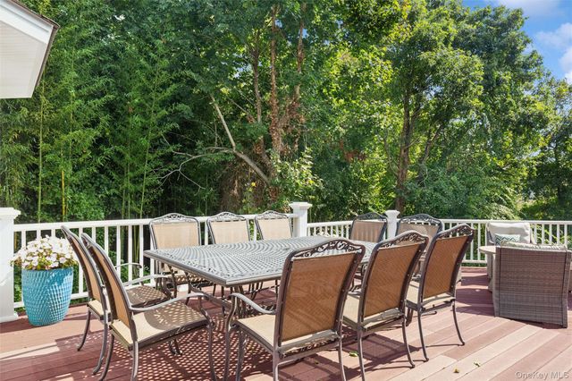 45 Blue Point Avenue, Blue Point, NY 11715