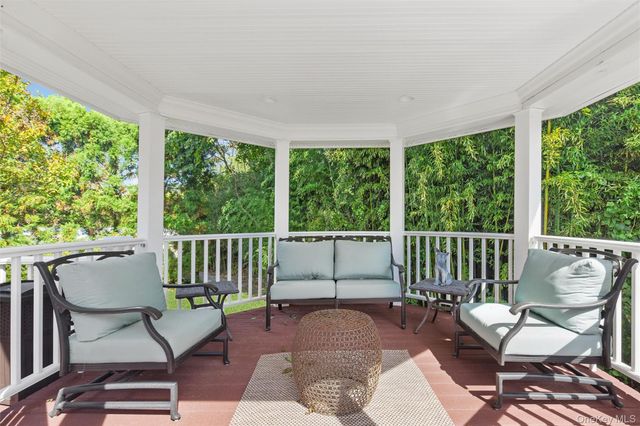 45 Blue Point Avenue, Blue Point, NY 11715