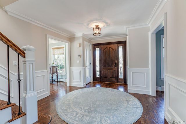 45 Blue Point Avenue, Blue Point, NY 11715
