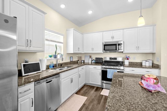 839 St. Albans Loop, Conway, SC 29526