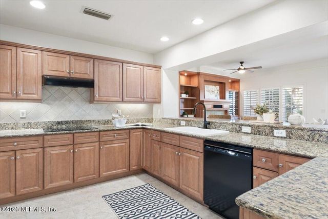 620 PALENCIA CLUB Drive 102, St. Augustine, FL 32095