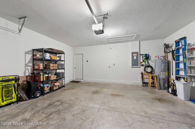840 Old Country Road SE, Palm Bay, FL 32909