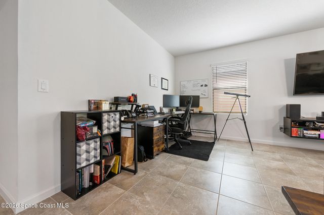 840 Old Country Road SE, Palm Bay, FL 32909