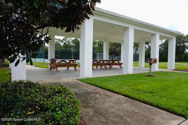 840 Old Country Road SE, Palm Bay, FL 32909