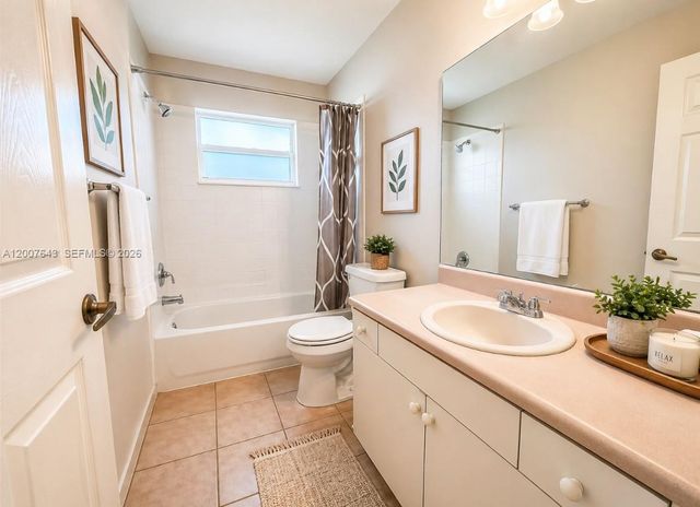 9312 NW 54th St 9312, Sunrise, FL 33351