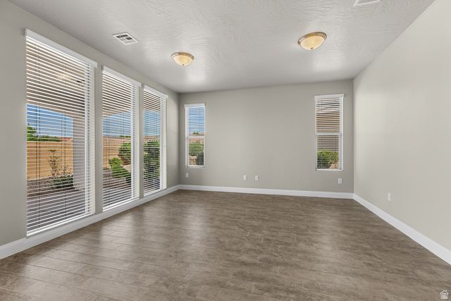 999 N CASITAS LOOP, Washington, UT 84780