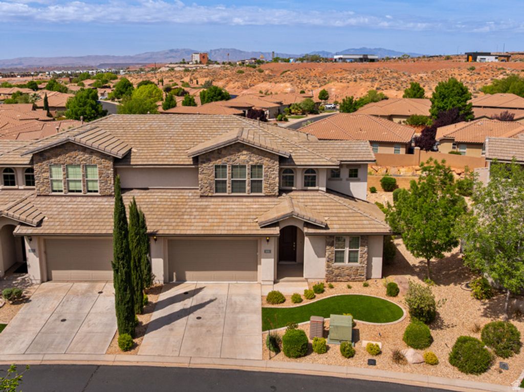 999 N CASITAS LOOP, Washington, UT 84780