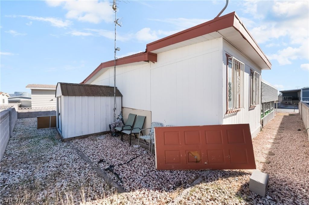 Image 36 of property listing at 4980 Ridge Drive, Las Vegas, NV 89103