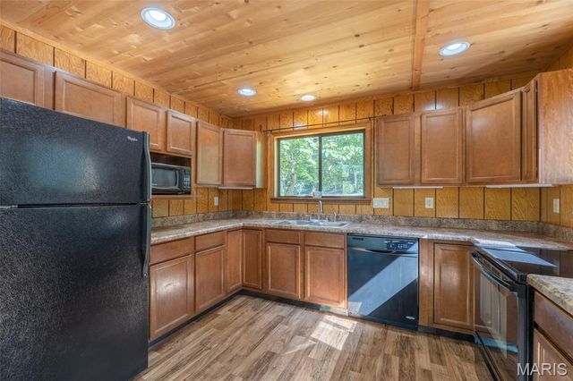 2352 Trautwein Drive, Innsbrook, MO 63390