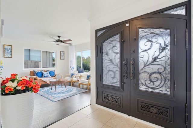 3247 Revere Ave, Oakland, CA 94605