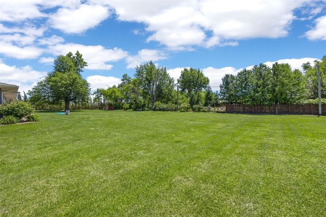 2129 Echo Hill Road, Marion, IA 52302