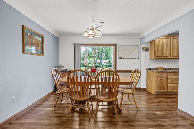 2129 Echo Hill Road, Marion, IA 52302