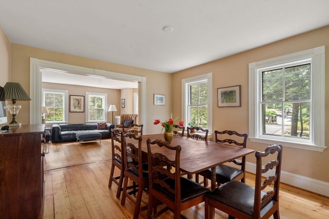 25 Farm Road, Sherborn, MA 01770