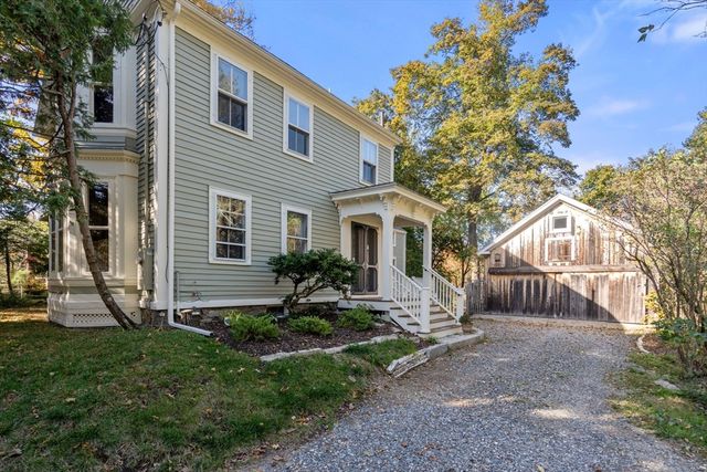 25 Farm Road, Sherborn, MA 01770