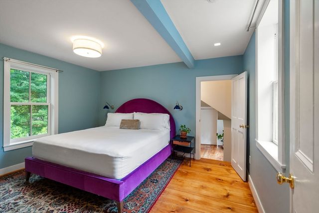 25 Farm Road, Sherborn, MA 01770