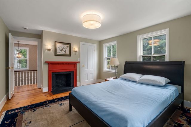 25 Farm Road, Sherborn, MA 01770