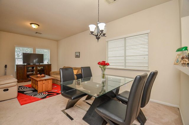 1706 Claremont Garden Circle, Houston, TX 77047