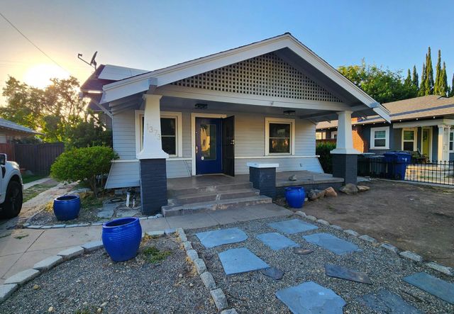 1373 N Echo Avenue, Fresno, CA 93728