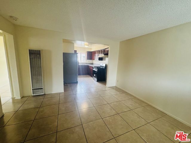 9715 S Broadway Unit 1, Los Angeles, CA 90003