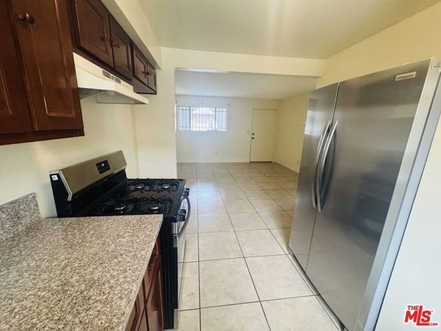 9715 S Broadway Unit 1, Los Angeles, CA 90003