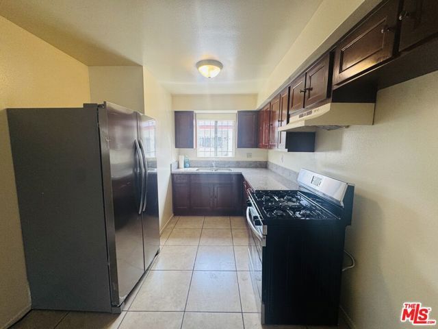 9715 S Broadway Unit 1, Los Angeles, CA 90003