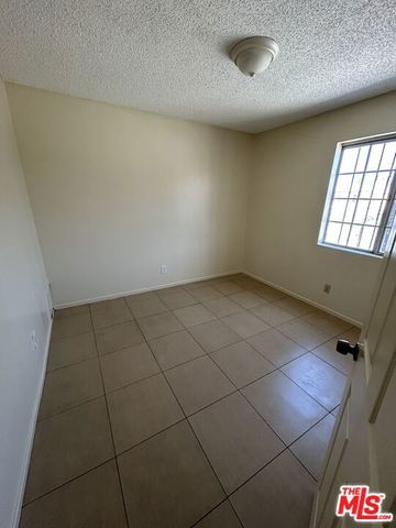 9715 S Broadway Unit 1, Los Angeles, CA 90003