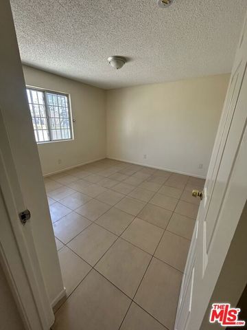 9715 S Broadway Unit 1, Los Angeles, CA 90003