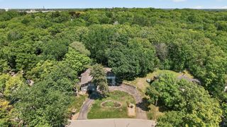 12020 Mayflower Circle, Hopkins, MN 55305