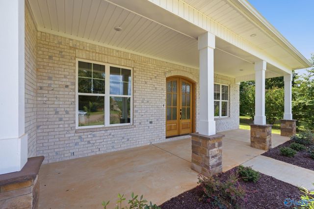 104 Glenhaven Court, Harvest, AL 35749